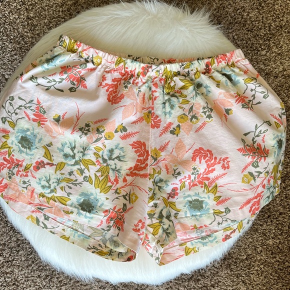 PJ Set Floral - Picture 3 of 9